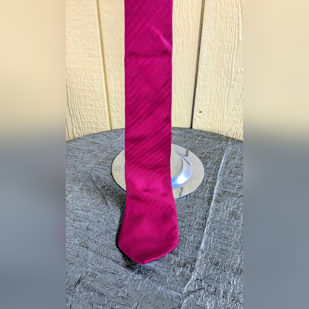 Yves Saint Laurent Deep Pink Herringbone Silk Tie